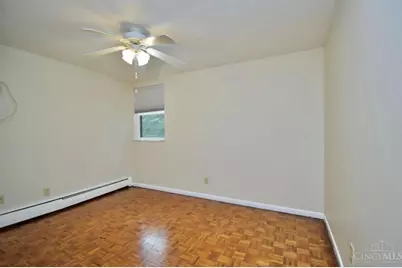 4908 Chalet Drive #403, Saint Bernard, OH 45217 - Photo 10