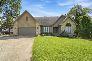 5343 Boomer Rd, Green Township, OH 45247 - Photo 1