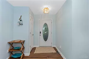 226 Waynoka Dr, Franklin Township, OH 45171 - Photo 10