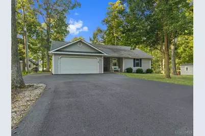 226 Waynoka Drive, Franklin Township, OH 45171 - Photo 1
