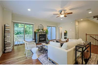 960 Volterra Lane, Cincinnati, OH 45206 - Photo 6