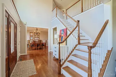 785 Cedar Drive, Miami Township, OH 45140 - Photo 4