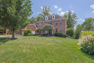 785 Cedar Dr, Miami Township, OH 45140 - Photo 1