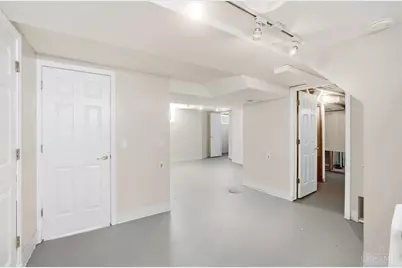 3767 Hyde Park Avenue, Cincinnati, OH 45209 - Photo 30