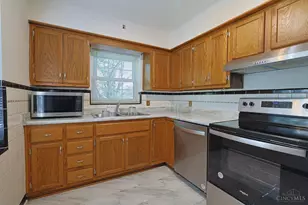 5631 Colerain Ave, Cincinnati, OH 45239 - Photo 38