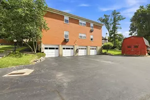 6063 Woodford Ct, Cincinnati, OH 45213 - Photo 18
