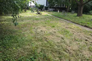 1325 Campbell Ave, Hamilton, OH 45011 - Photo 4