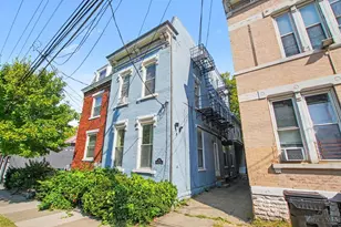 256 Warner St, Cincinnati, OH 45219 - Photo 2