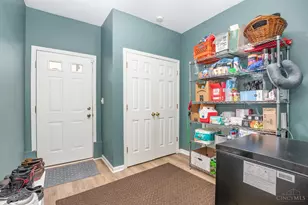 1015 Cutter St, Cincinnati, OH 45203 - Photo 24