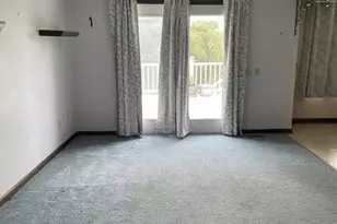 6191 Ramblingridge Dr, Green Township, OH 45247 - Photo 2