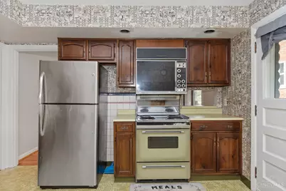 3270 Renfro Avenue, Cincinnati, OH 45211 - Photo 18