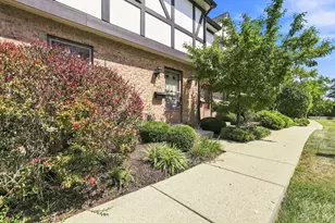 9416 Haddington Ct, Colerain Township, OH 45251 - Photo 4