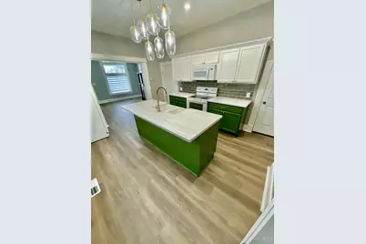 4368 Eastern Avenue, Cincinnati, OH 45226 - Photo 6