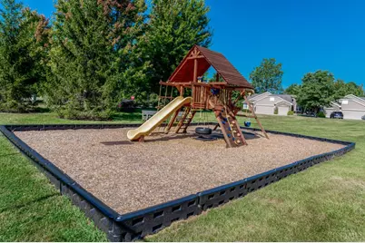 5890 Stonebridge Circle #303, Miami Township, OH 45150 - Photo 30