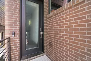 404 Baum St, Cincinnati, OH 45202 - Photo 4