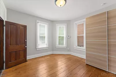 620 Riddle Road, Cincinnati, OH 45220 - Photo 12