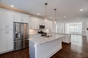 540 Slack St, Cincinnati, OH 45202 - Photo 8