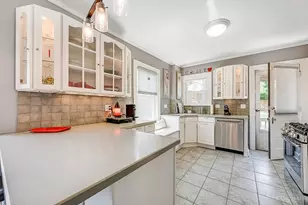 3333 Meyer Pl, Cincinnati, OH 45211 - Photo 12