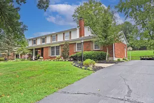 7892 Kimbee Dr, Anderson Township, OH 45244 - Photo 2