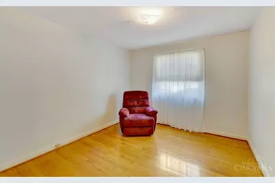 2661 Hummingbird Court, Cincinnati, OH 45239 - Photo 34