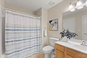 2124 Commons Cir Dr, Batavia Township, OH 45103 - Photo 24