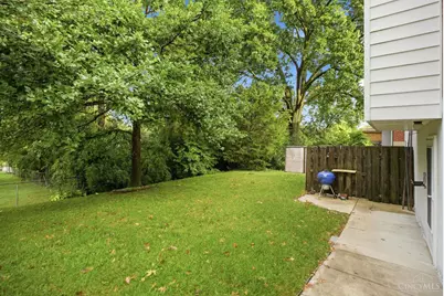 5557 Fairwood Road, Cincinnati, OH 45239 - Photo 30