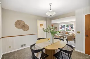 5557 Fairwood Rd, Green Township, OH 45239 - Photo 10