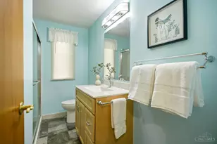 5557 Fairwood Rd, Green Township, OH 45239 - Photo 16