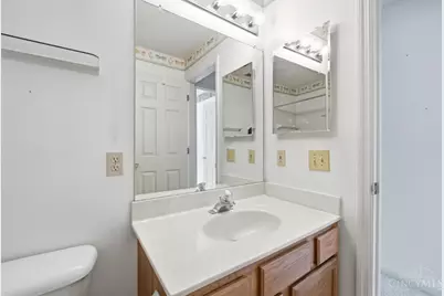 556 Aspen Glen Drive #810, Union Township, OH 45244 - Photo 42