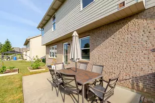 6489 Michele Ln, Liberty Township, OH 45044 - Photo 12
