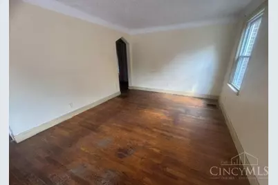 5204 Lillian Drive, Cincinnati, OH 45237 - Photo 2