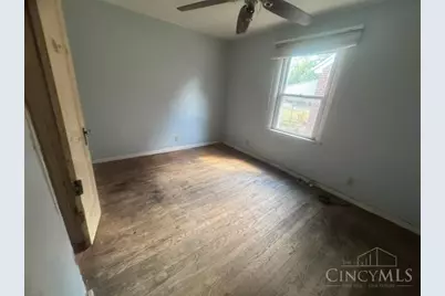 5204 Lillian Drive, Cincinnati, OH 45237 - Photo 6