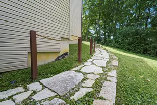 413 Tarkington Ln, Miami Township, OH 45140 - Photo 58