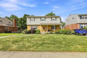 771 Heavenly Ln, Delhi Township, OH 45238 - Photo 1