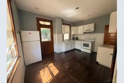 1633 First Avenue, Cincinnati, OH 45205 - Photo 14