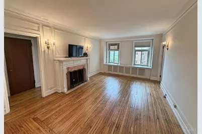 3900 Rose Hill Avenue #905A, Cincinnati, OH 45229 - Photo 4