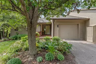 9 Hickory View Ln, Milford, OH 45150 - Photo 4