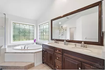 7706 Falling Waters Court, West Chester, OH 45069 - Photo 30