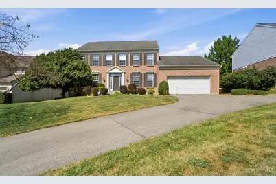 2447 Anderson Manor Court, Anderson Township, OH 45244 - Photo 4