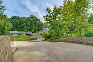 699 Eversole Rd, Anderson Township, OH 45230 - Photo 6