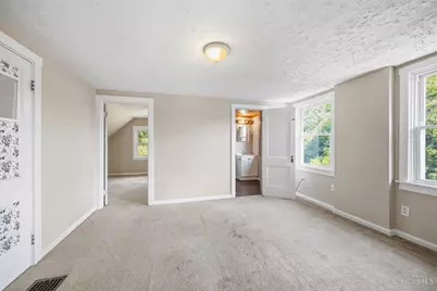 4526 Clearview Avenue, Cincinnati, OH 45205 - Photo 46