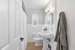 5805 Valley View Ave, Cincinnati, OH 45213 - Photo 18