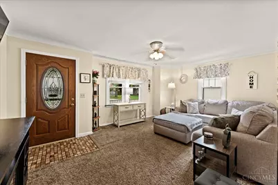 6941 Dianna Drive, Cincinnati, OH 45239 - Photo 2