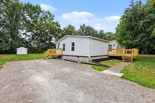 16214 Sams Dr, Sterling Township, OH 45176 - Photo 18