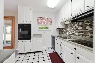 2536 Bracebridge Drive, Cincinnati, OH 45231 - Photo 14