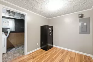 2536 Bracebridge Dr, Cincinnati, OH 45231 - Photo 36