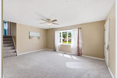 2536 Bracebridge Drive, Cincinnati, OH 45231 - Photo 6