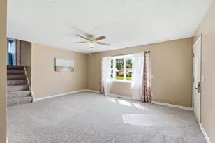 2536 Bracebridge Dr, Cincinnati, OH 45231 - Photo 6