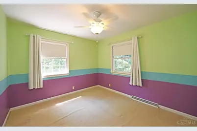 359 Woodknoll Terrace, Cincinnati, OH 45215 - Photo 30