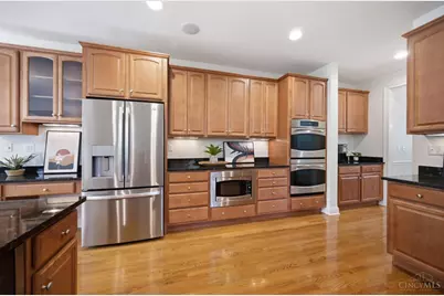 6743 Woodland Reserve Court, Madeira, OH 45243 - Photo 6